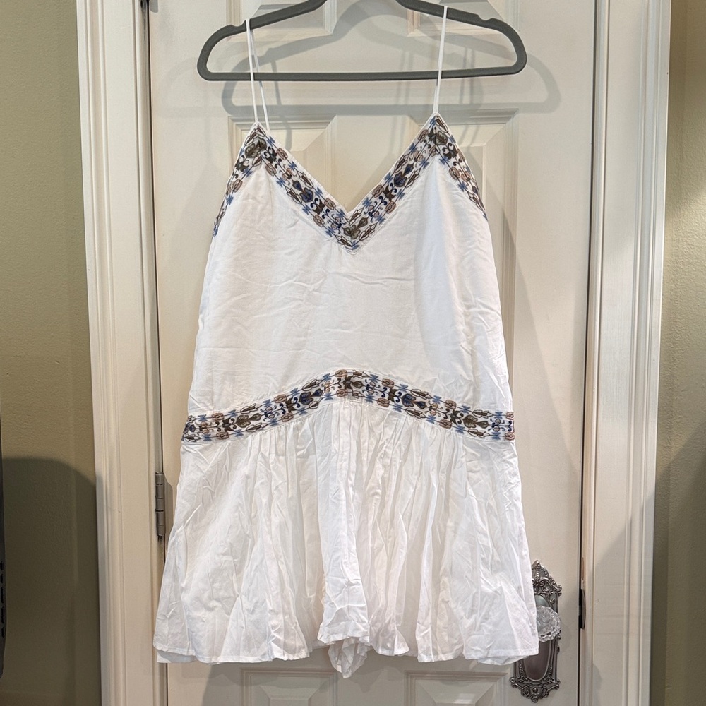 Abercrombie & Fitch White Mini Dress with Blue & Brown Trim